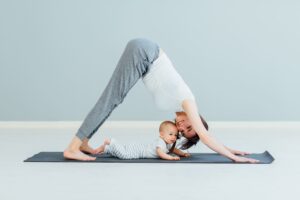 Yoga mit Baby nach der Geburt