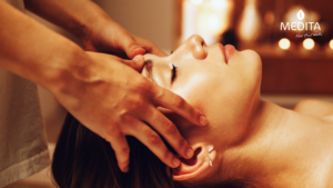 ayurvedische Kopfmassage Gesichtsmassage